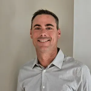 Agent Alexander HENDERSON