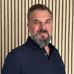 Agent Julien NIVET