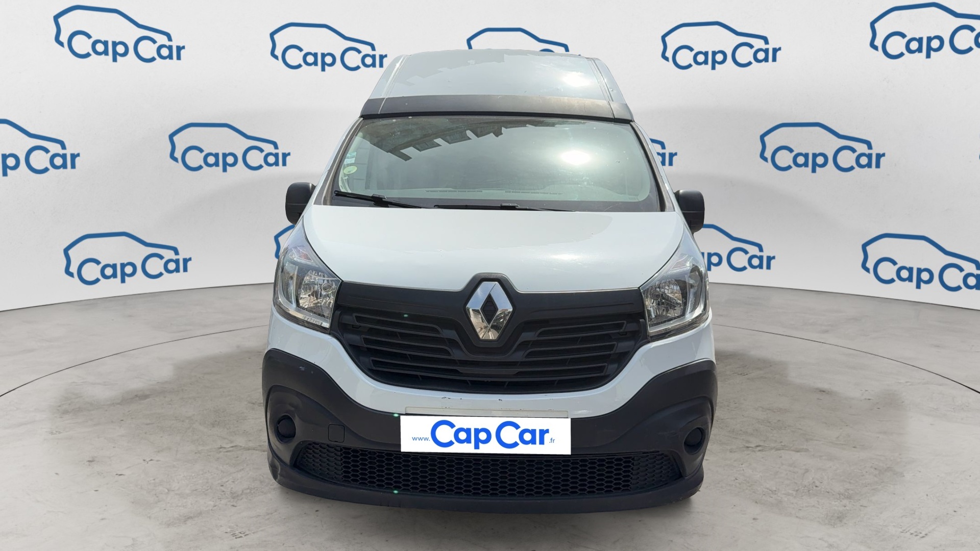 EXTERIOR_FRONT