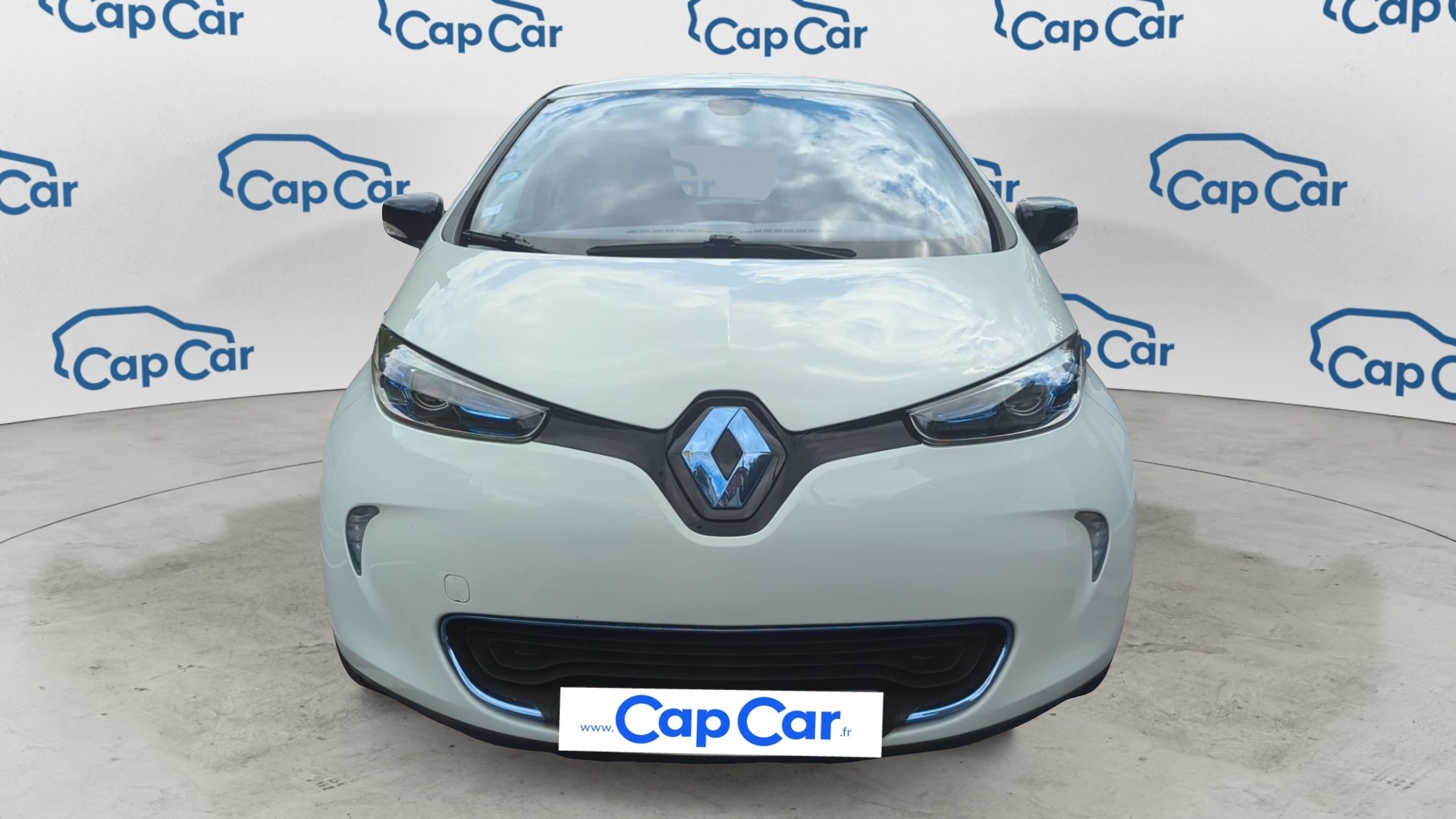 EXTERIOR_FRONT