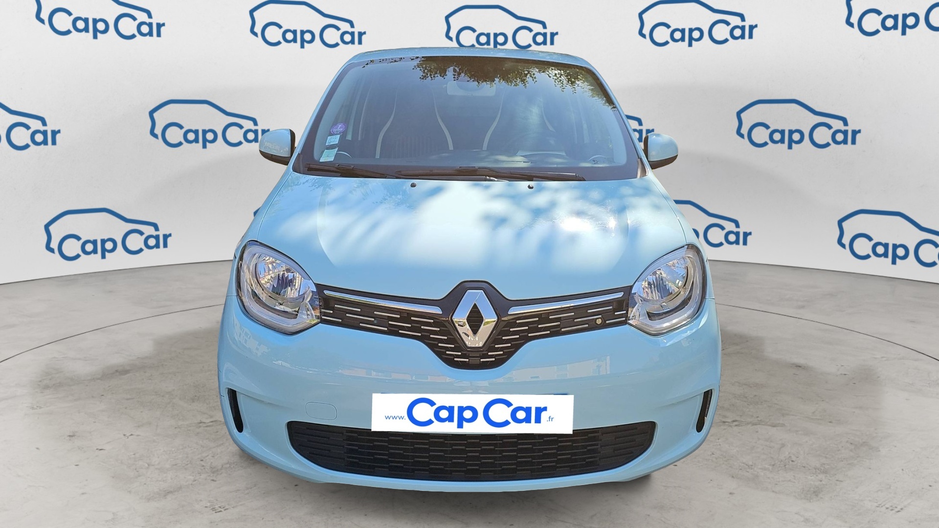 EXTERIOR_FRONT