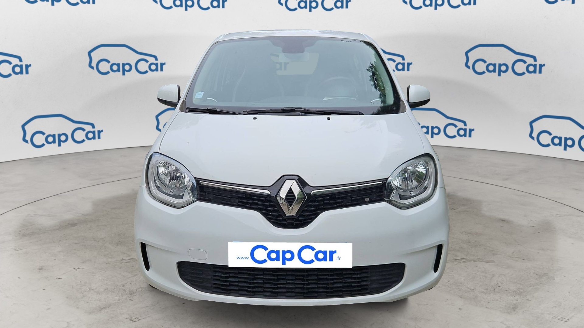 EXTERIOR_FRONT