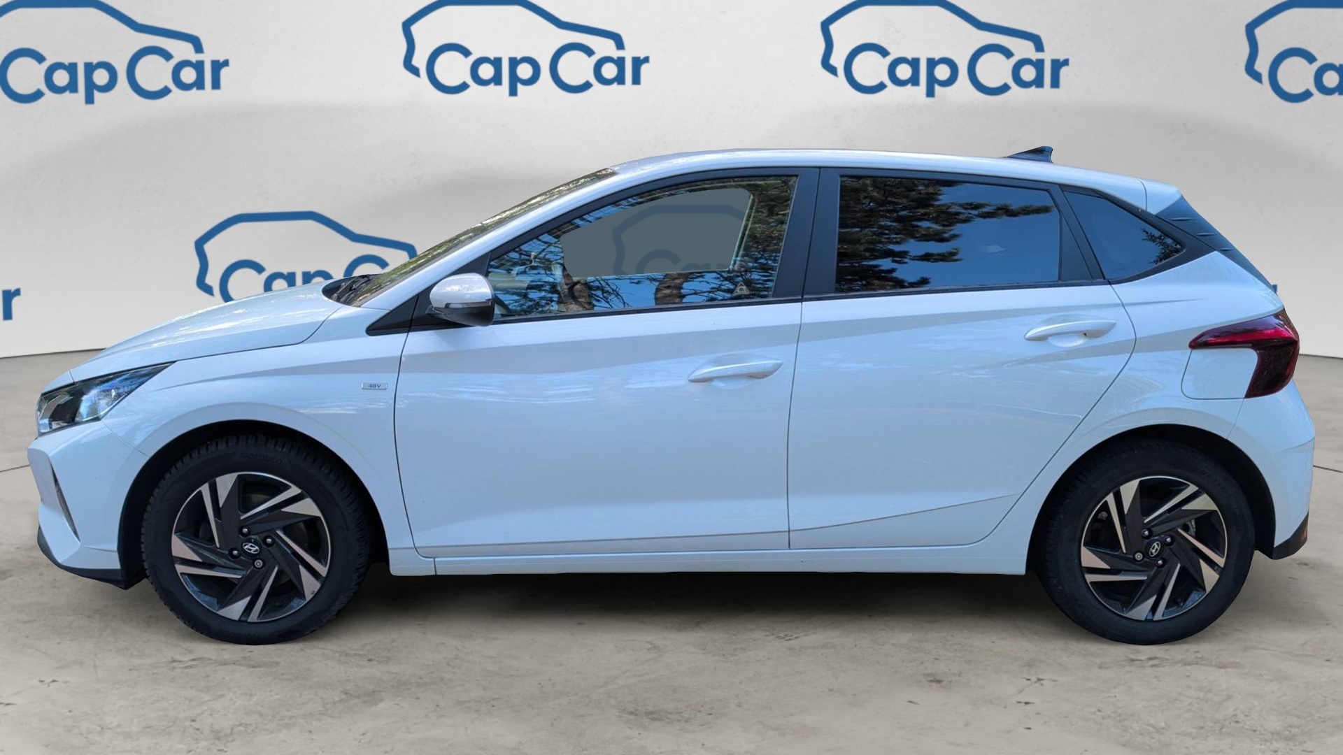 EXTERIOR_LEFT