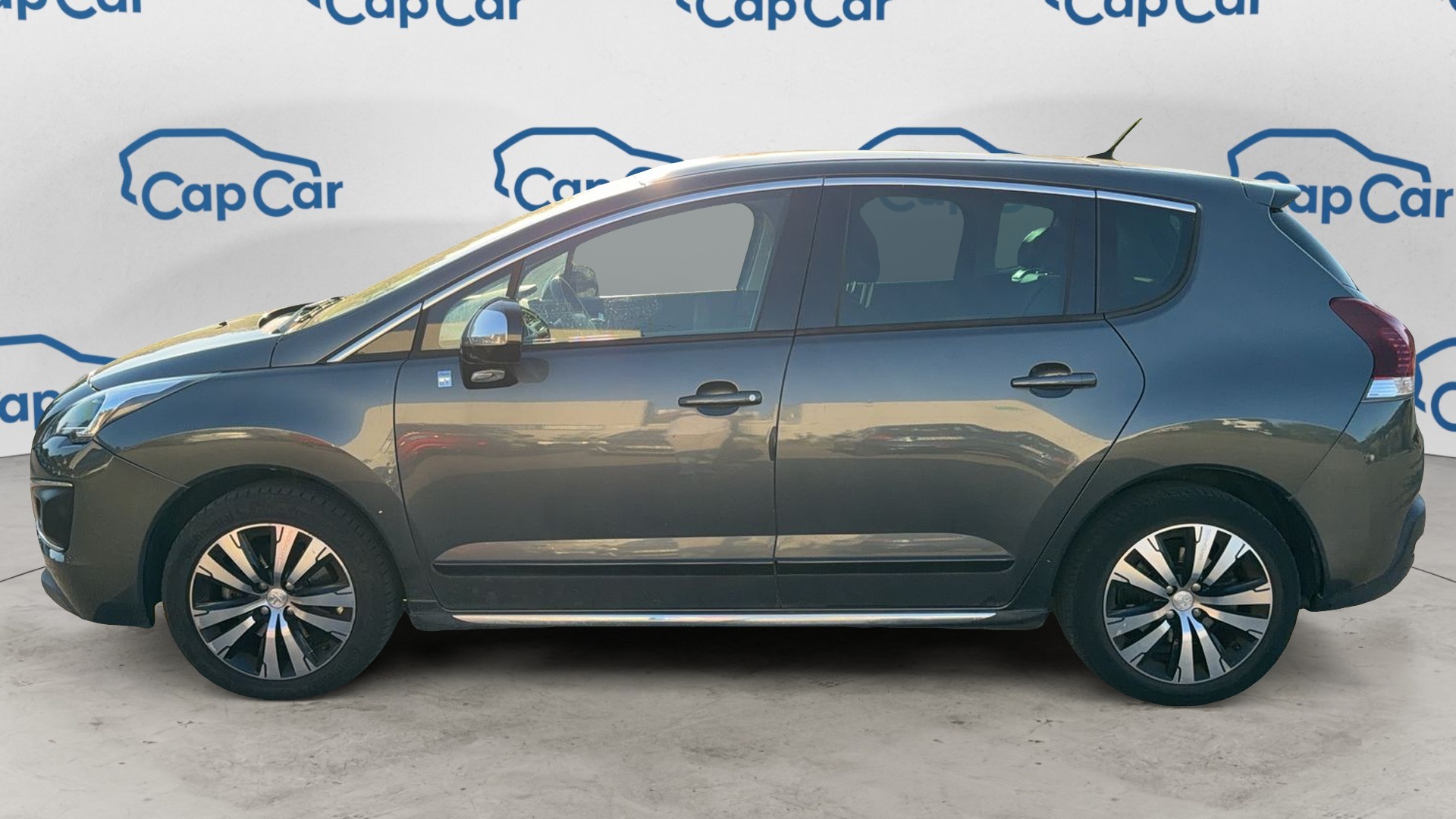 EXTERIOR_LEFT