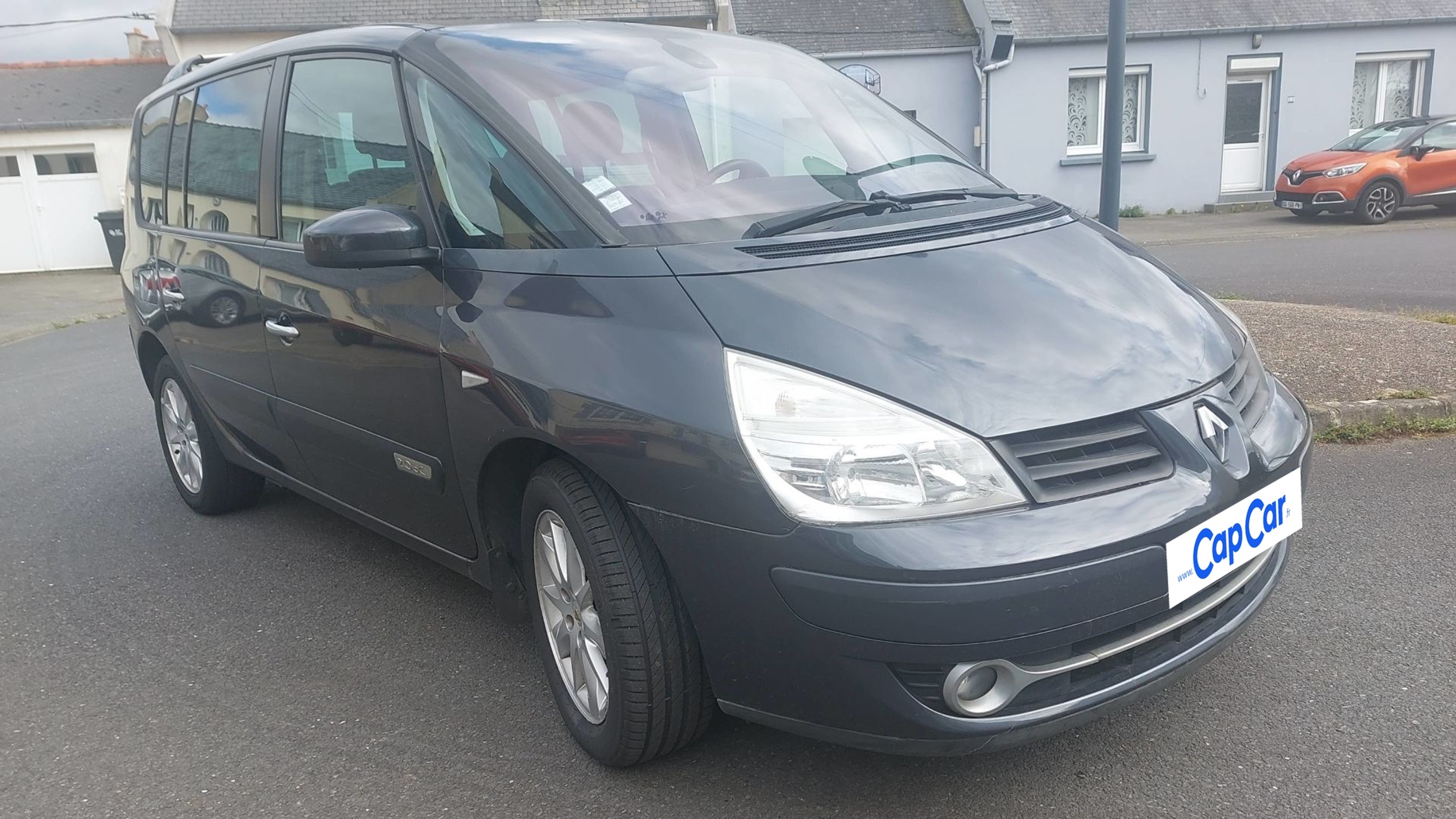 Photo 6