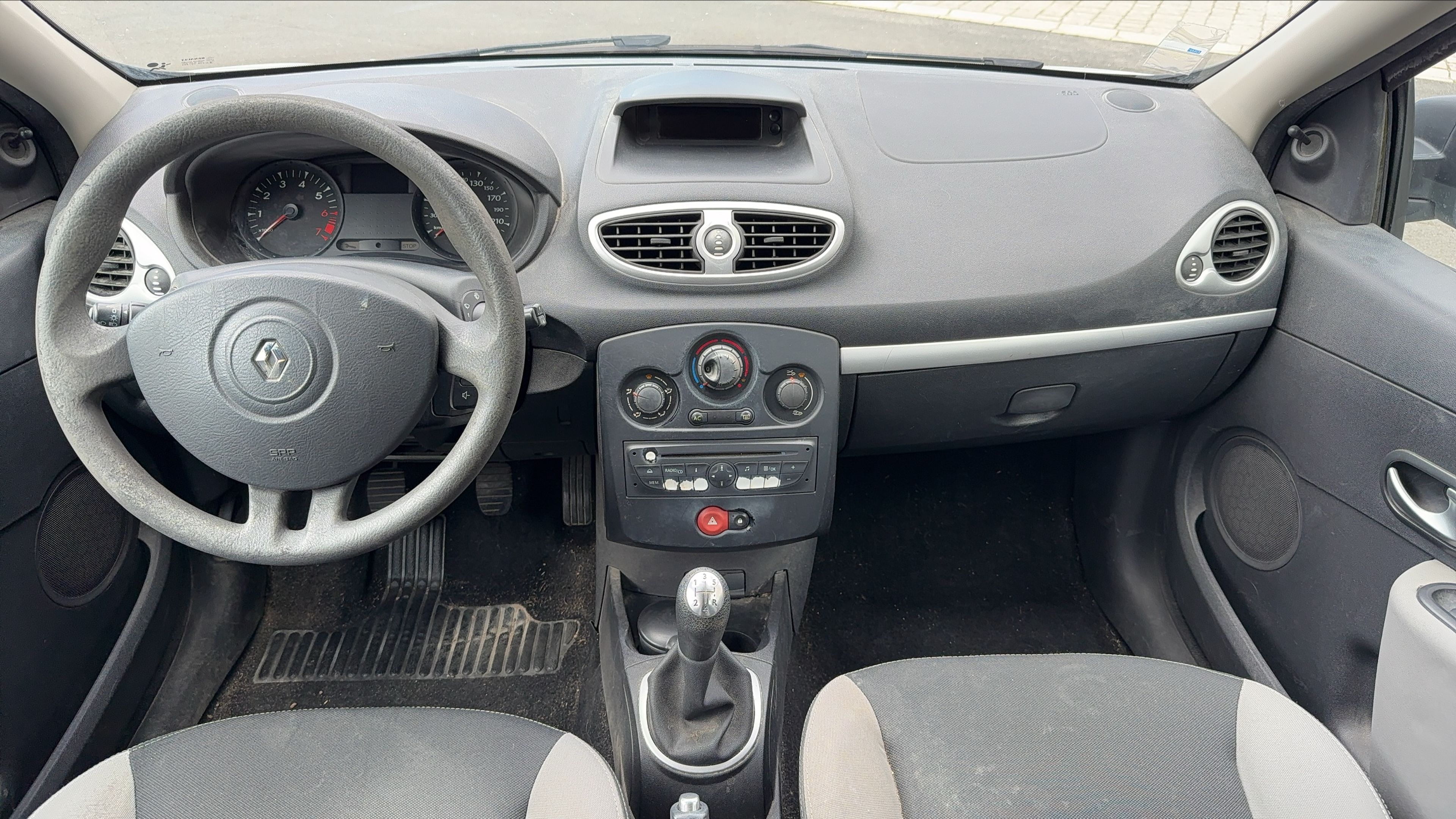 Photo 25