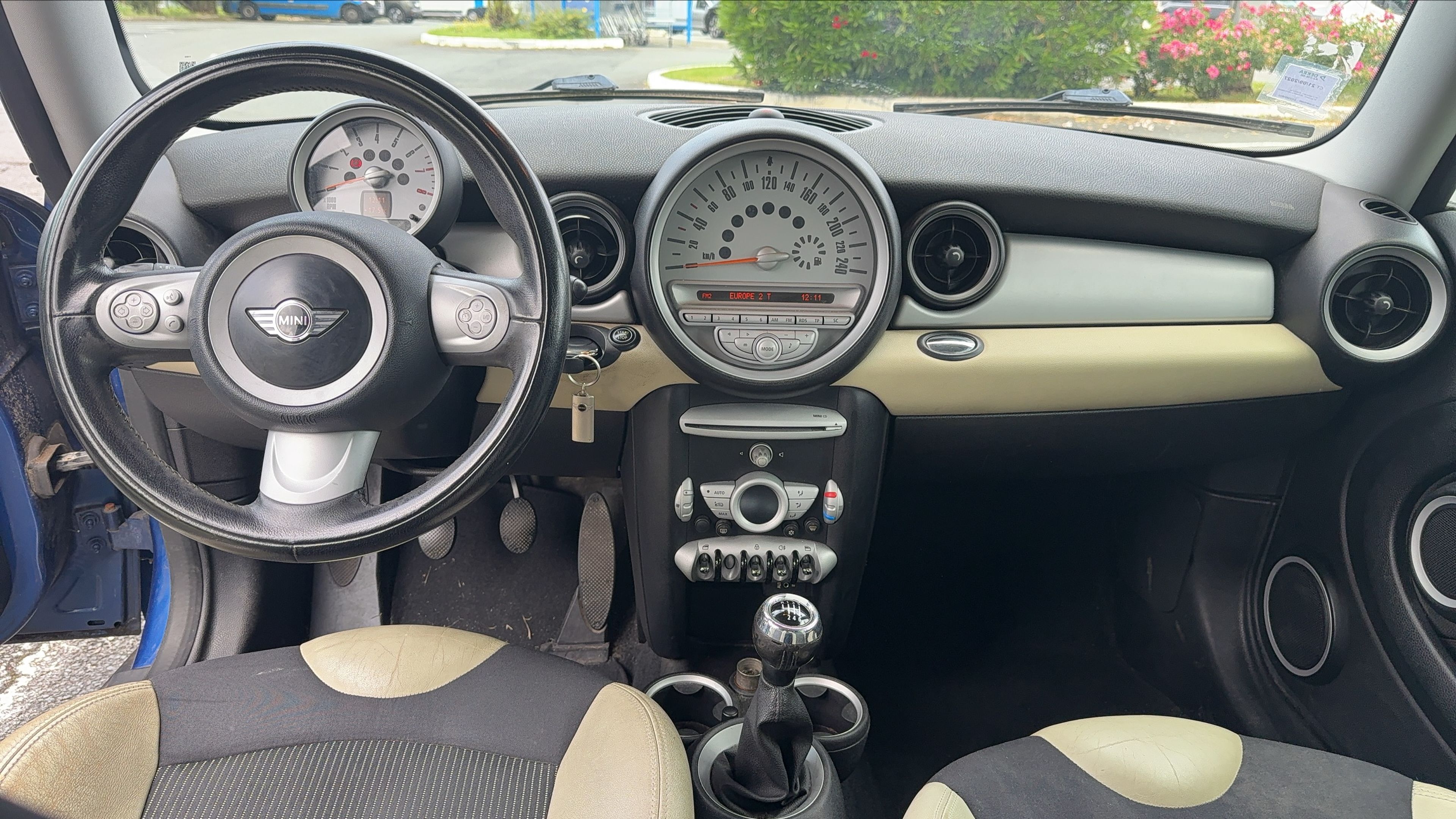 Photo 21