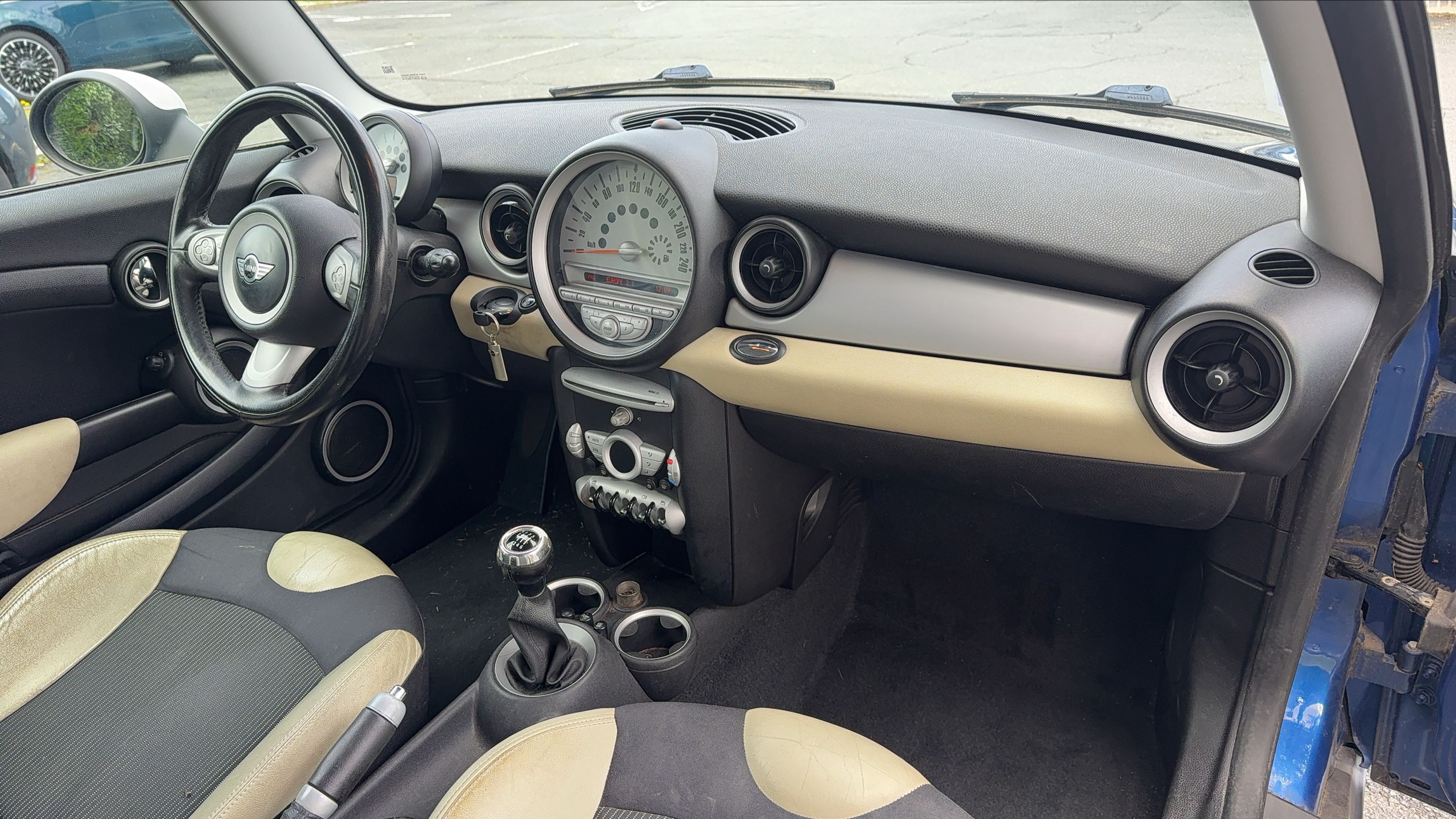 Photo 19