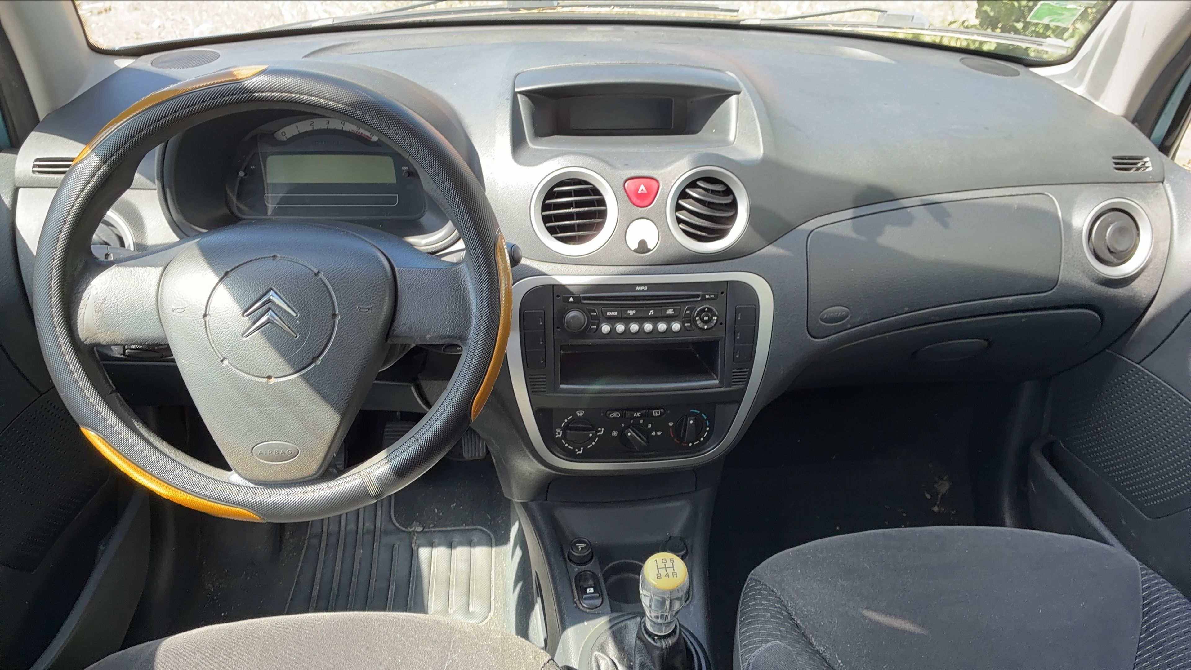 Photo 21