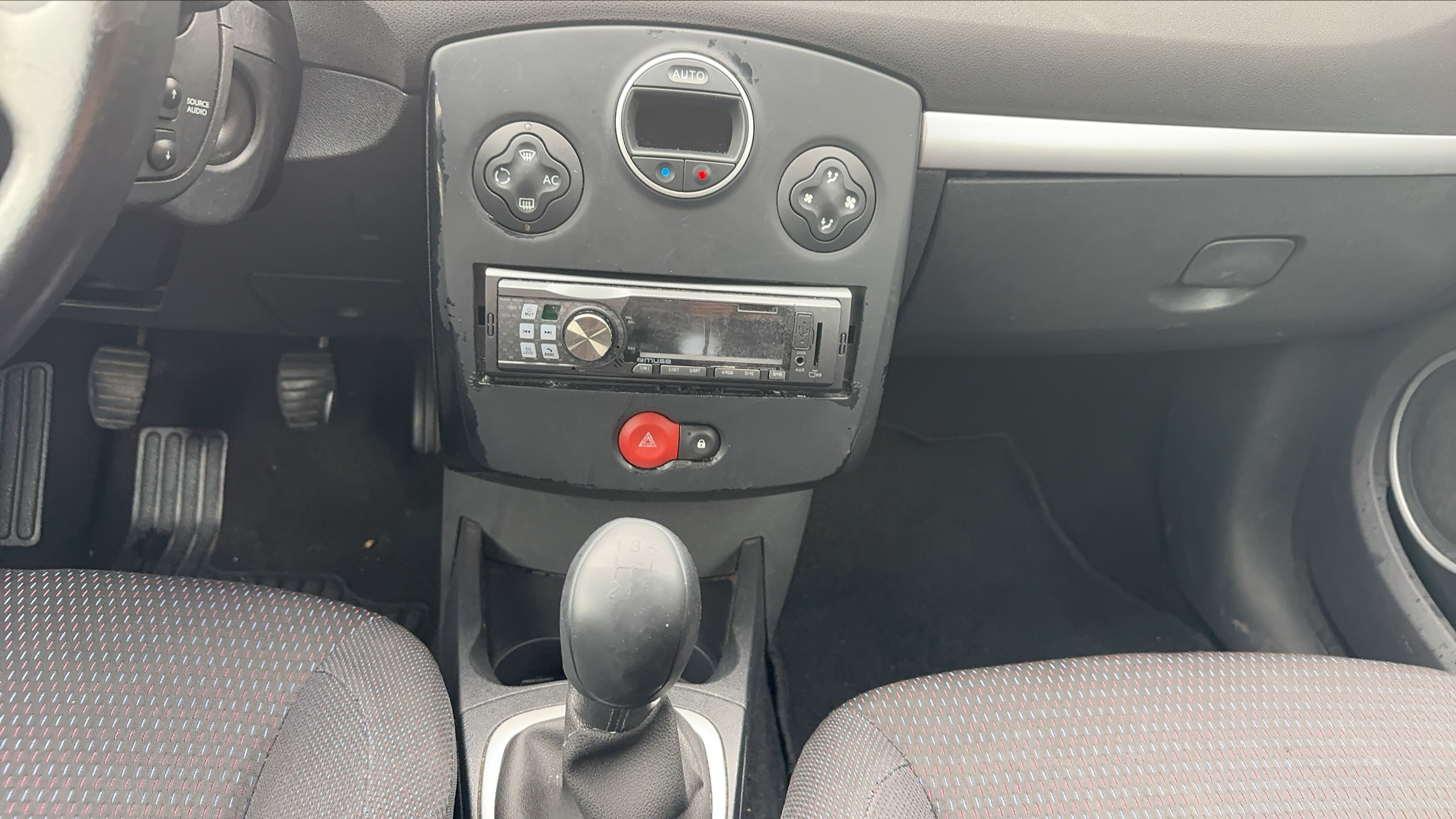 Photo 25