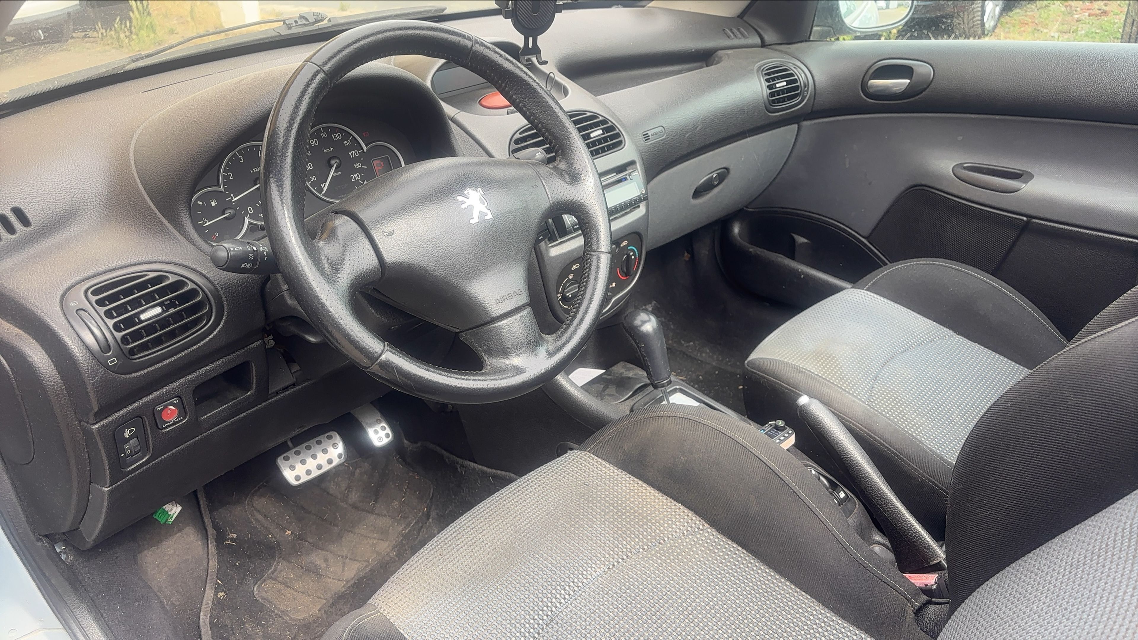 Photo 14