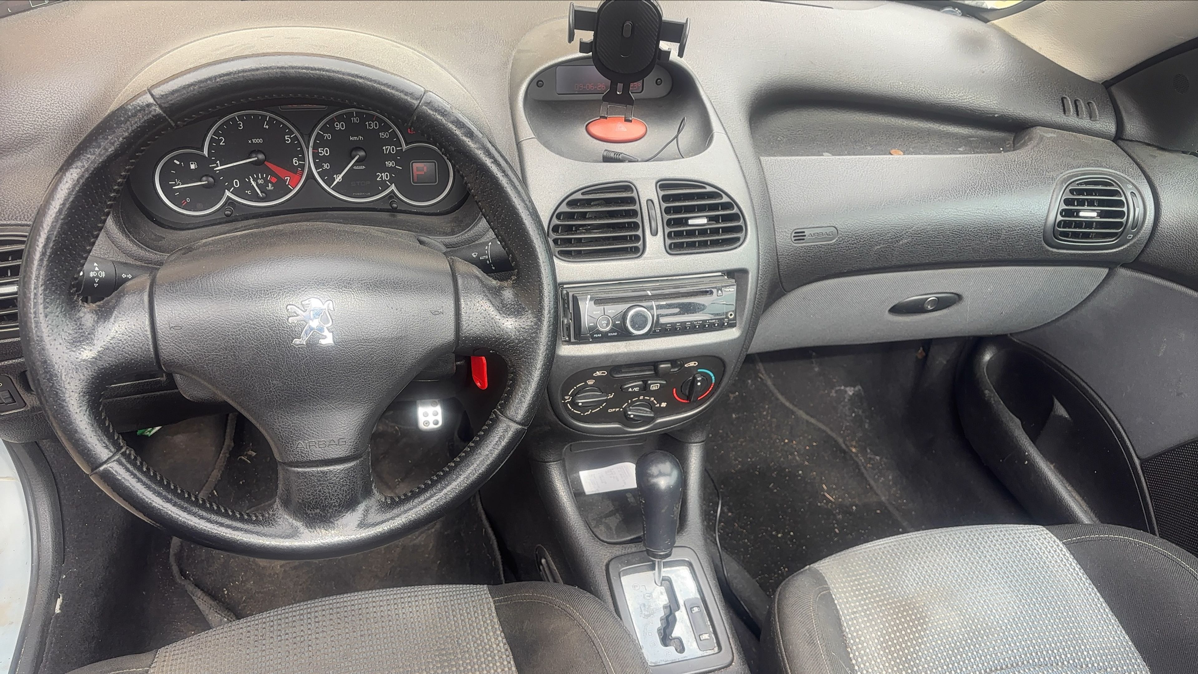 Photo 21