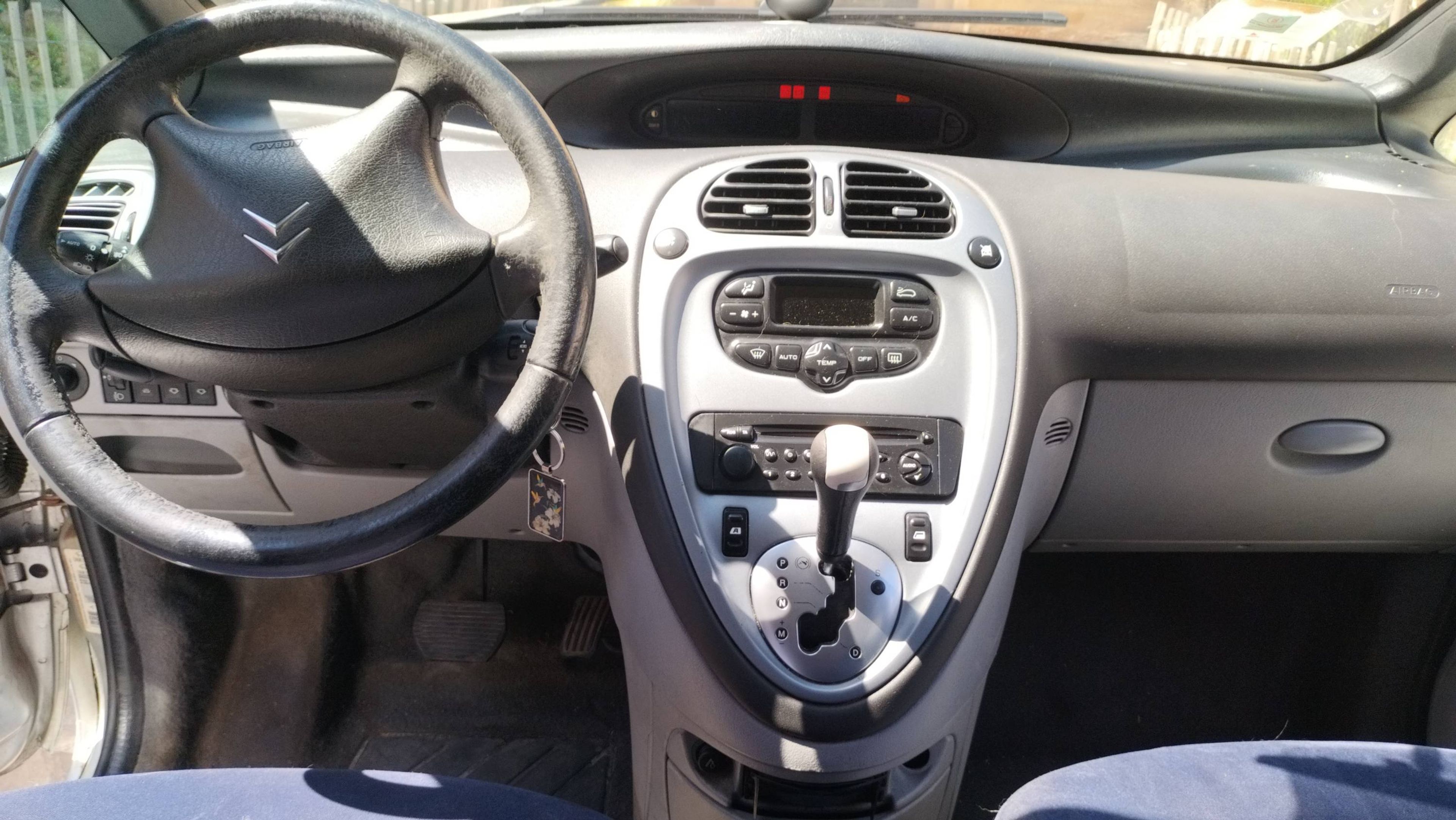Photo 21