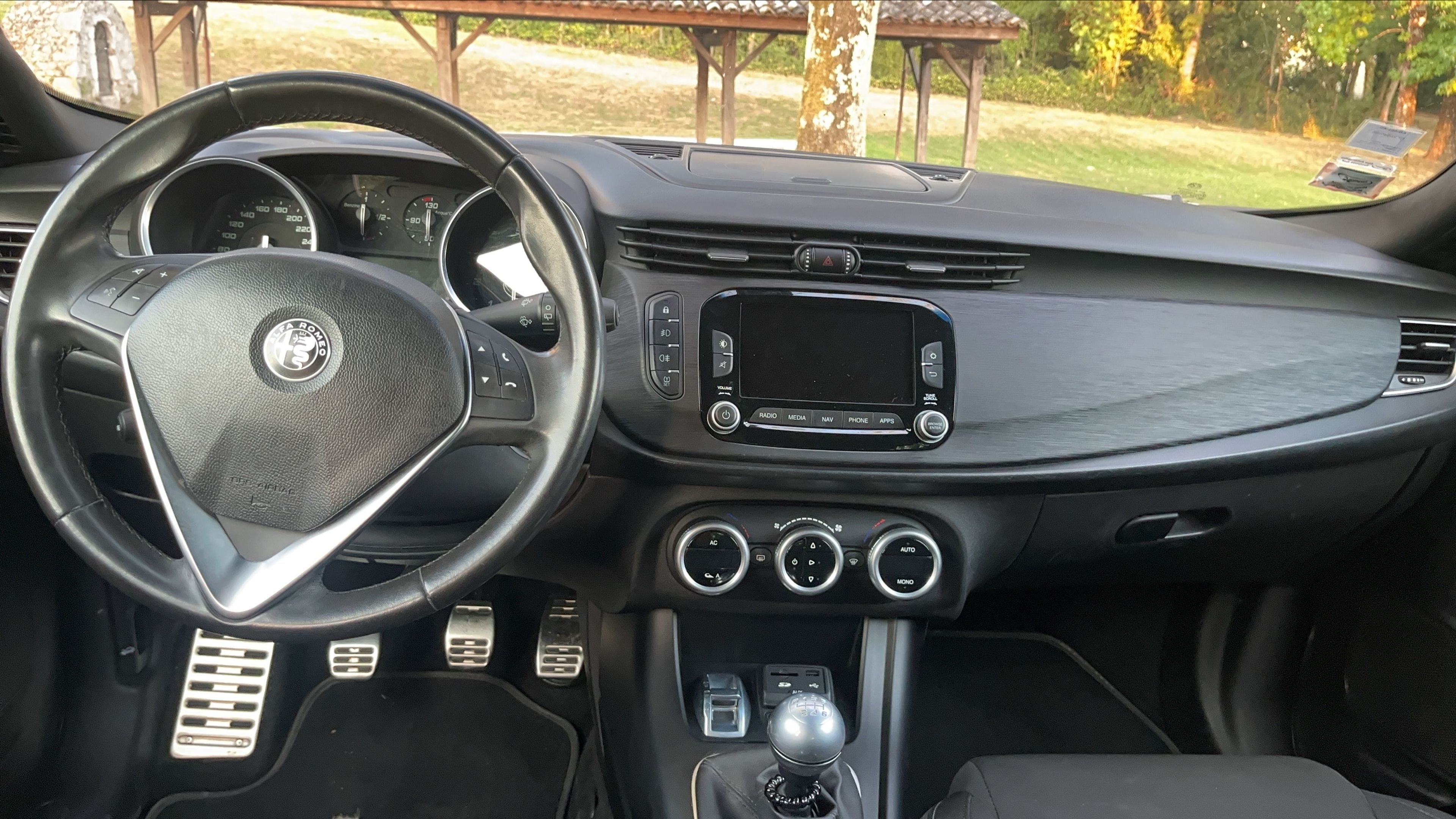 Photo 25