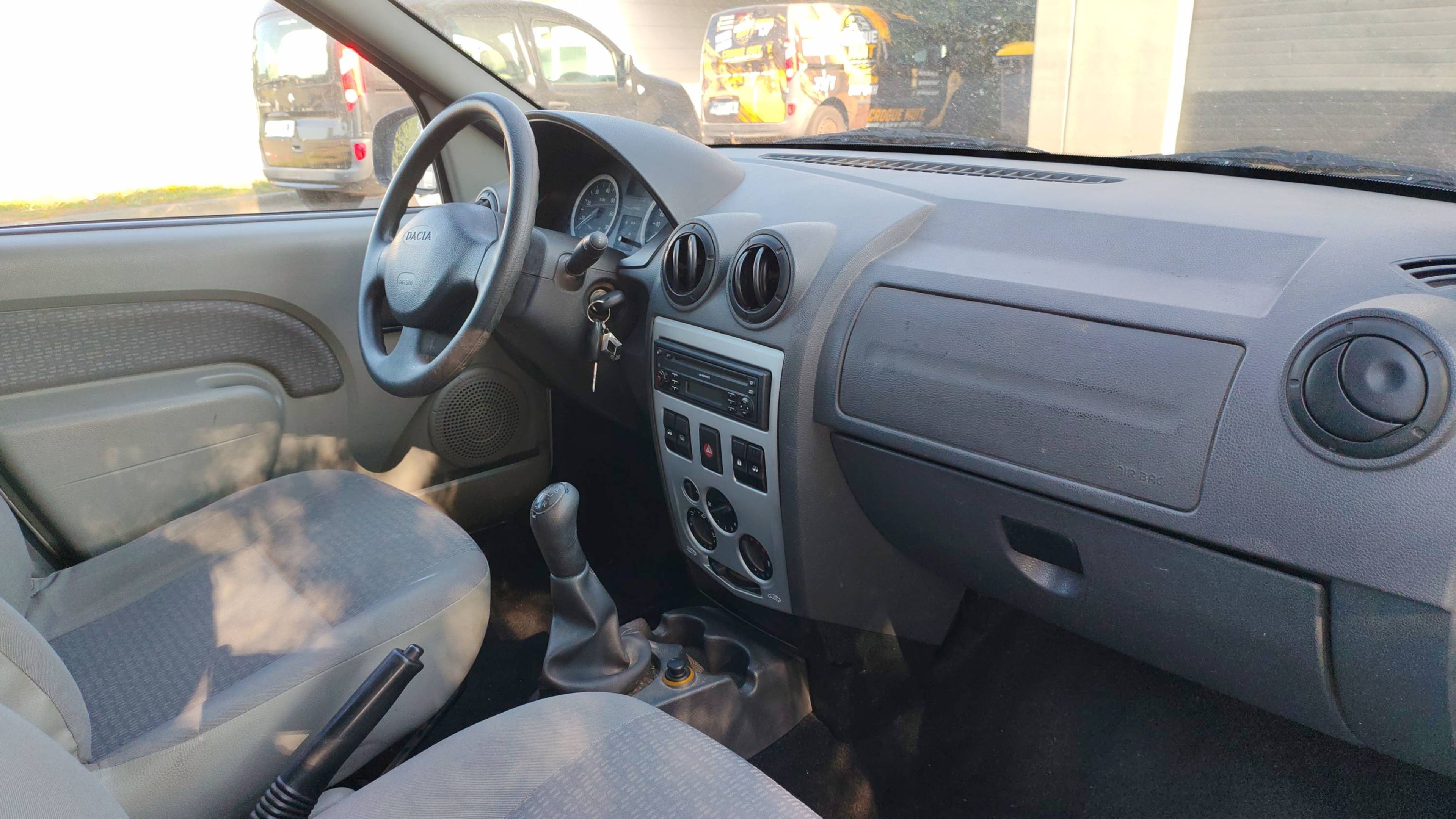 Photo 19