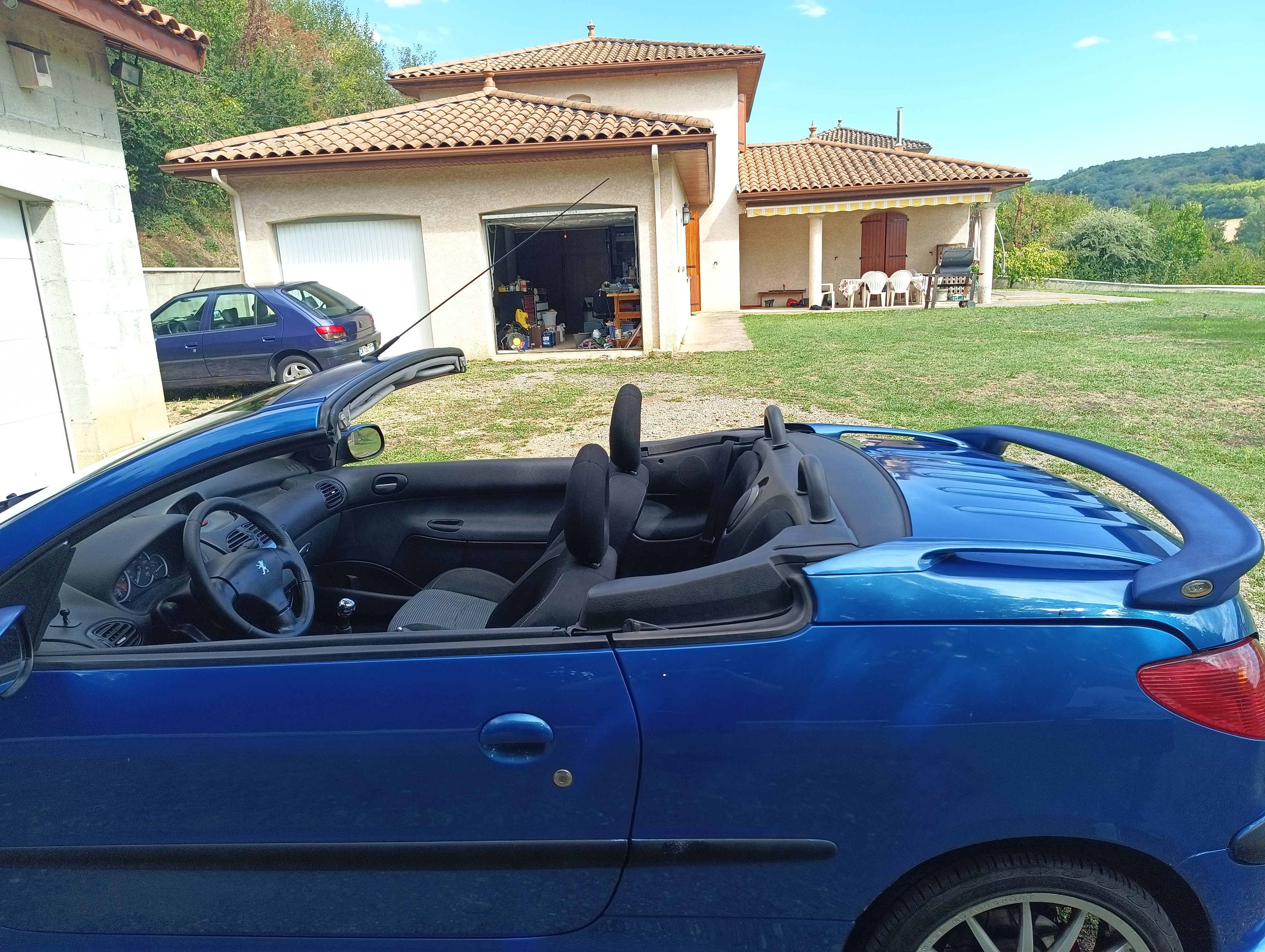 Photo 10