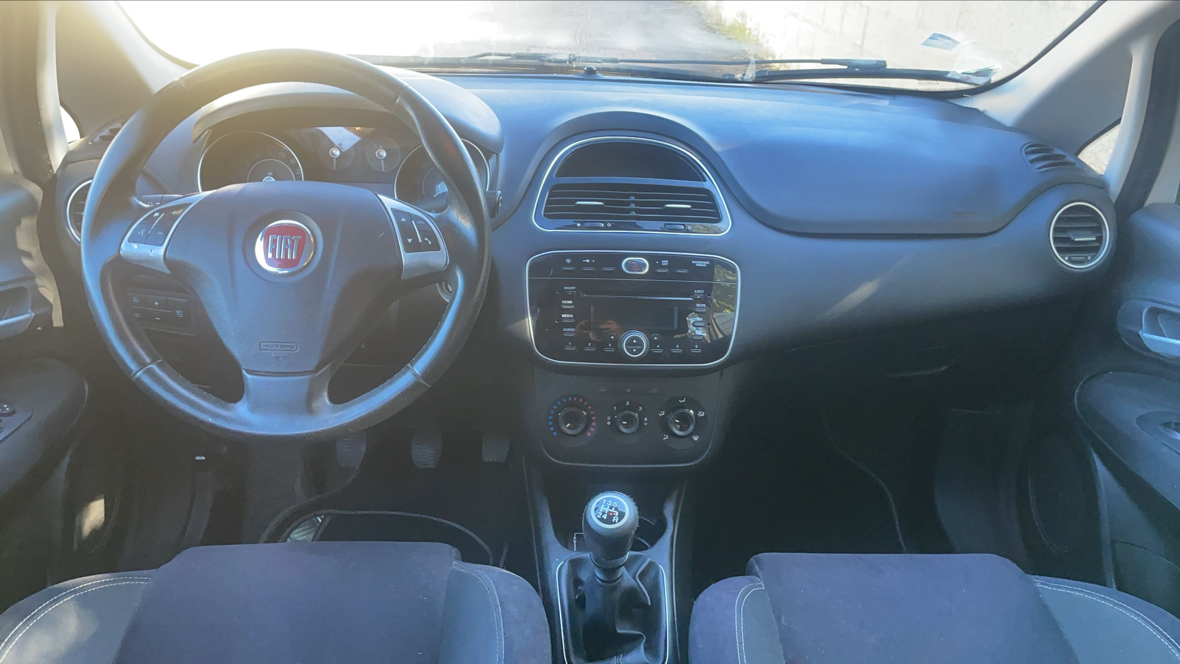 Photo 21