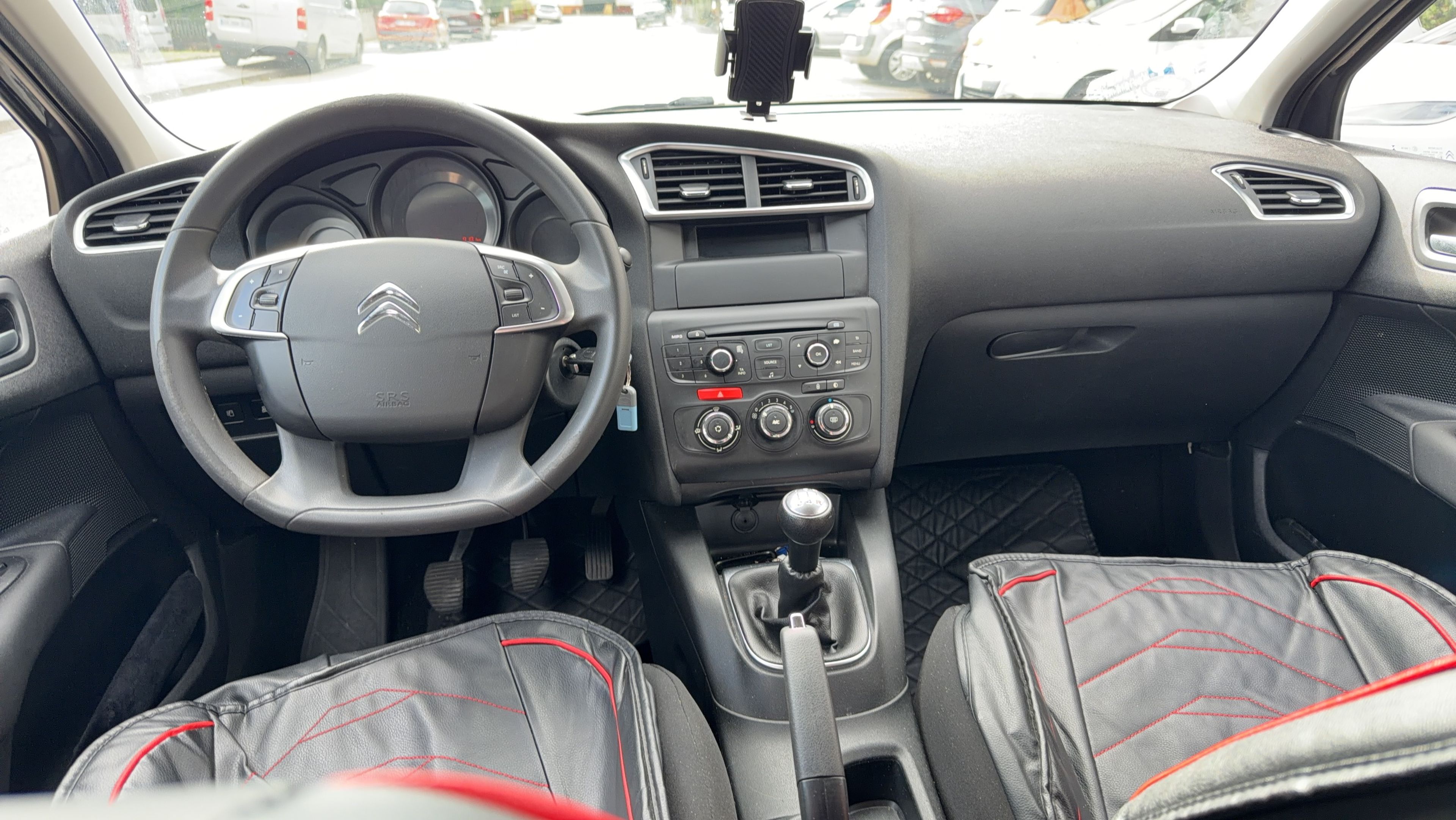Photo 23
