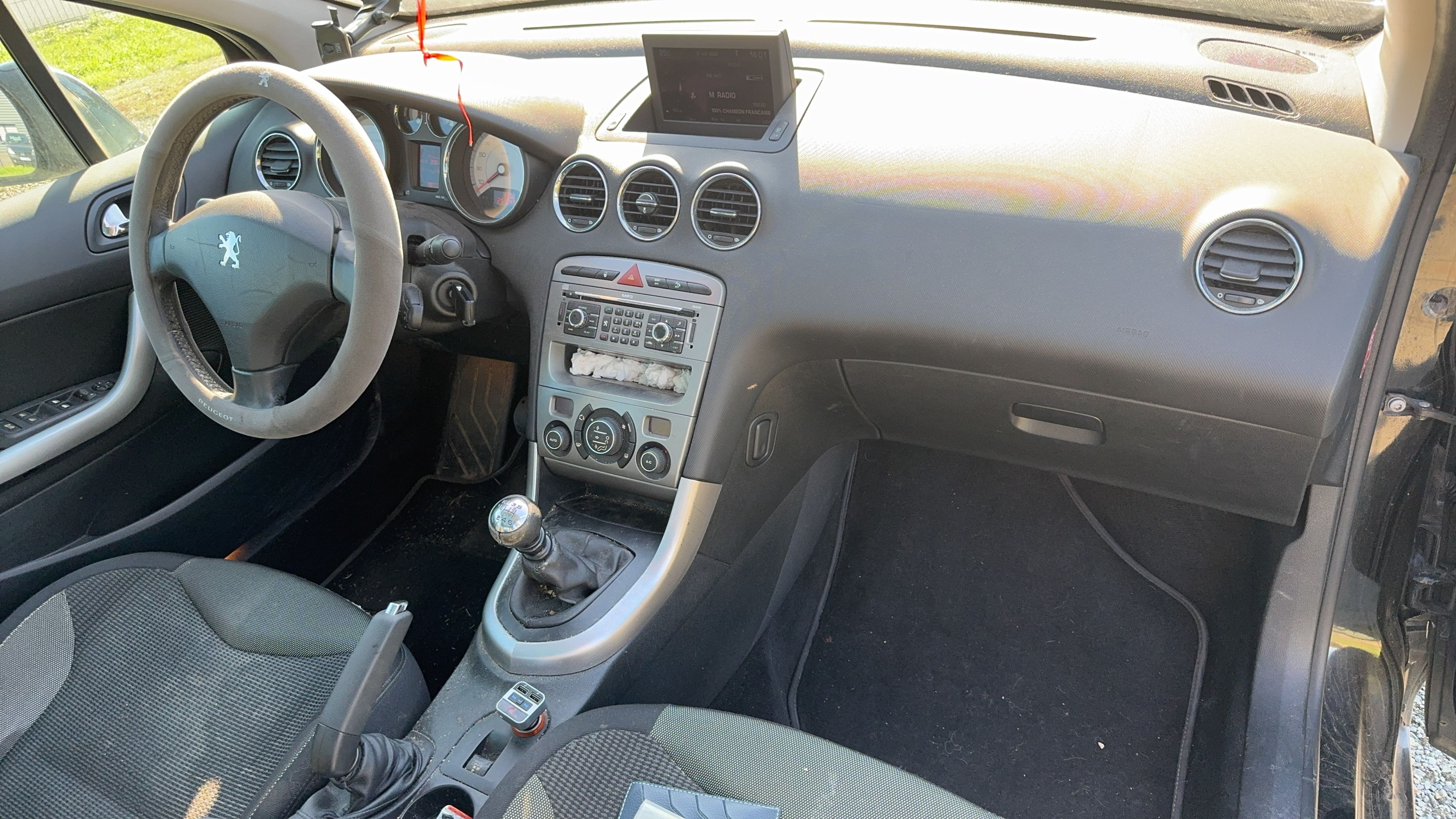Photo 19