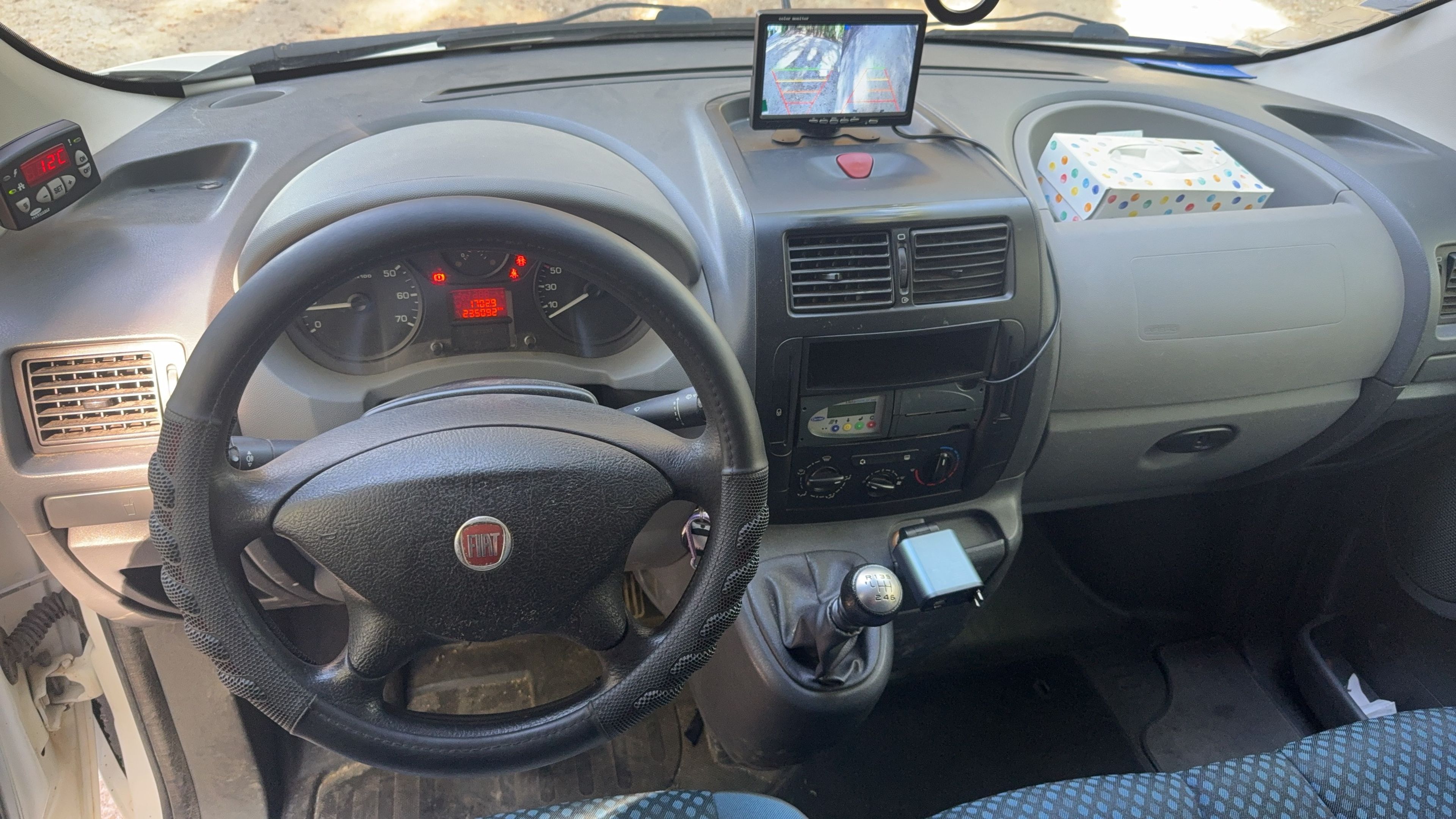 Photo 29