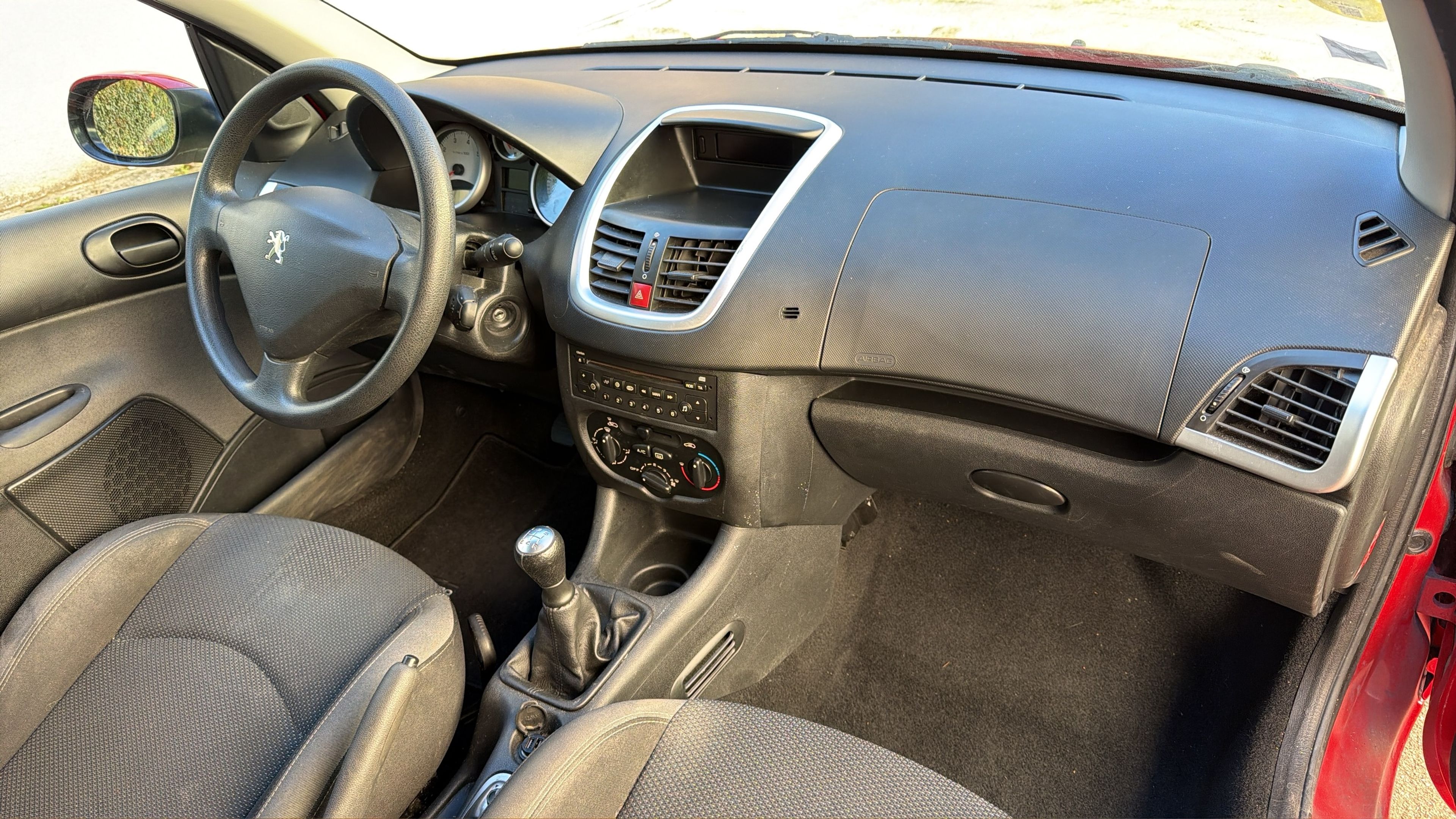 Photo 19