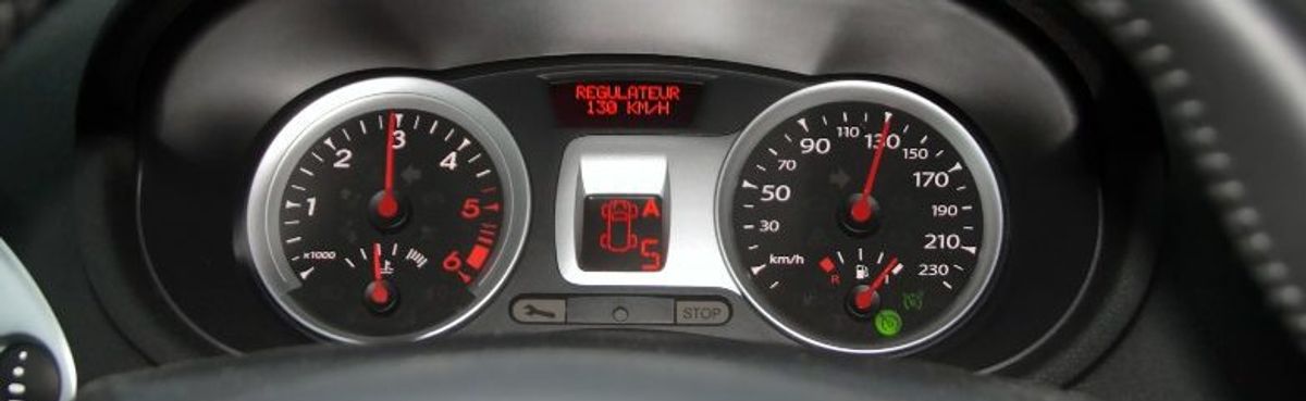 A quoi sert le régulateur de vitesse ?