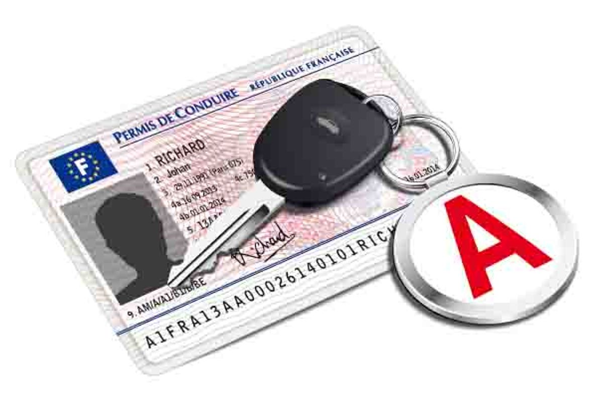 Jeunes conducteurs : statut et règles en vigueur, choix de la voiture et de l’assurance