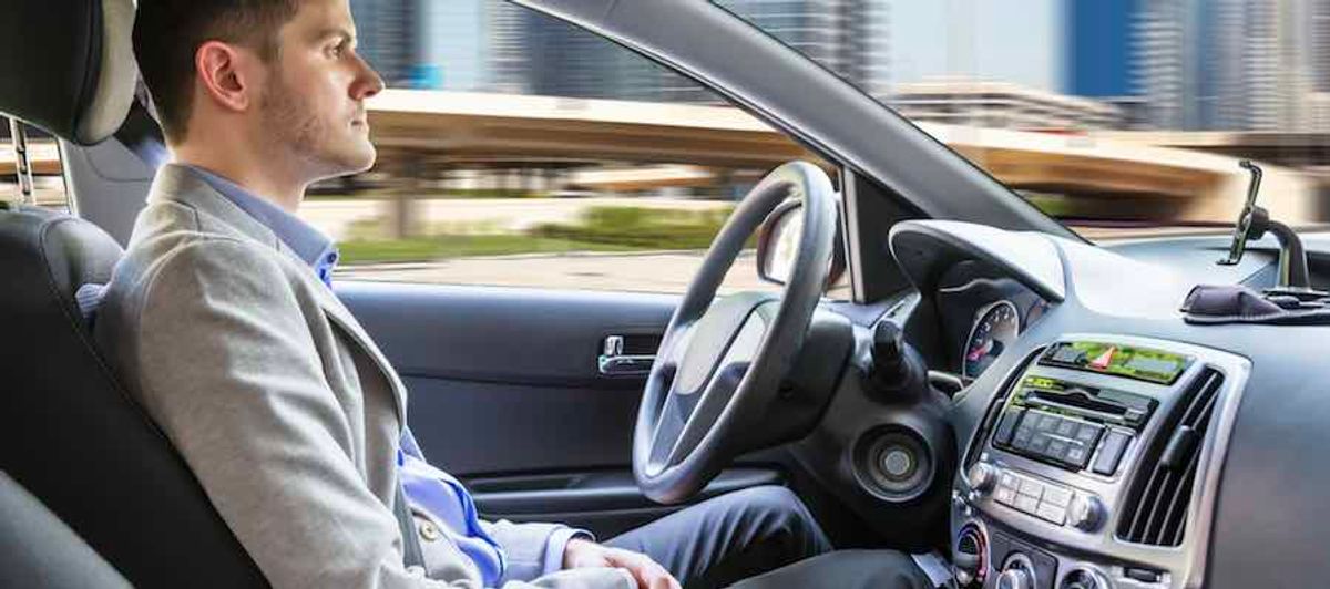 La voiture autonome en France : Quels sont les risques d’accidents et qui est en tort ?