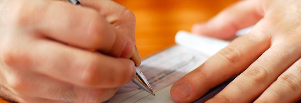 Le chèque de banque est le moyen de paiement le plus sûr pour une vente de voiture entre particulier