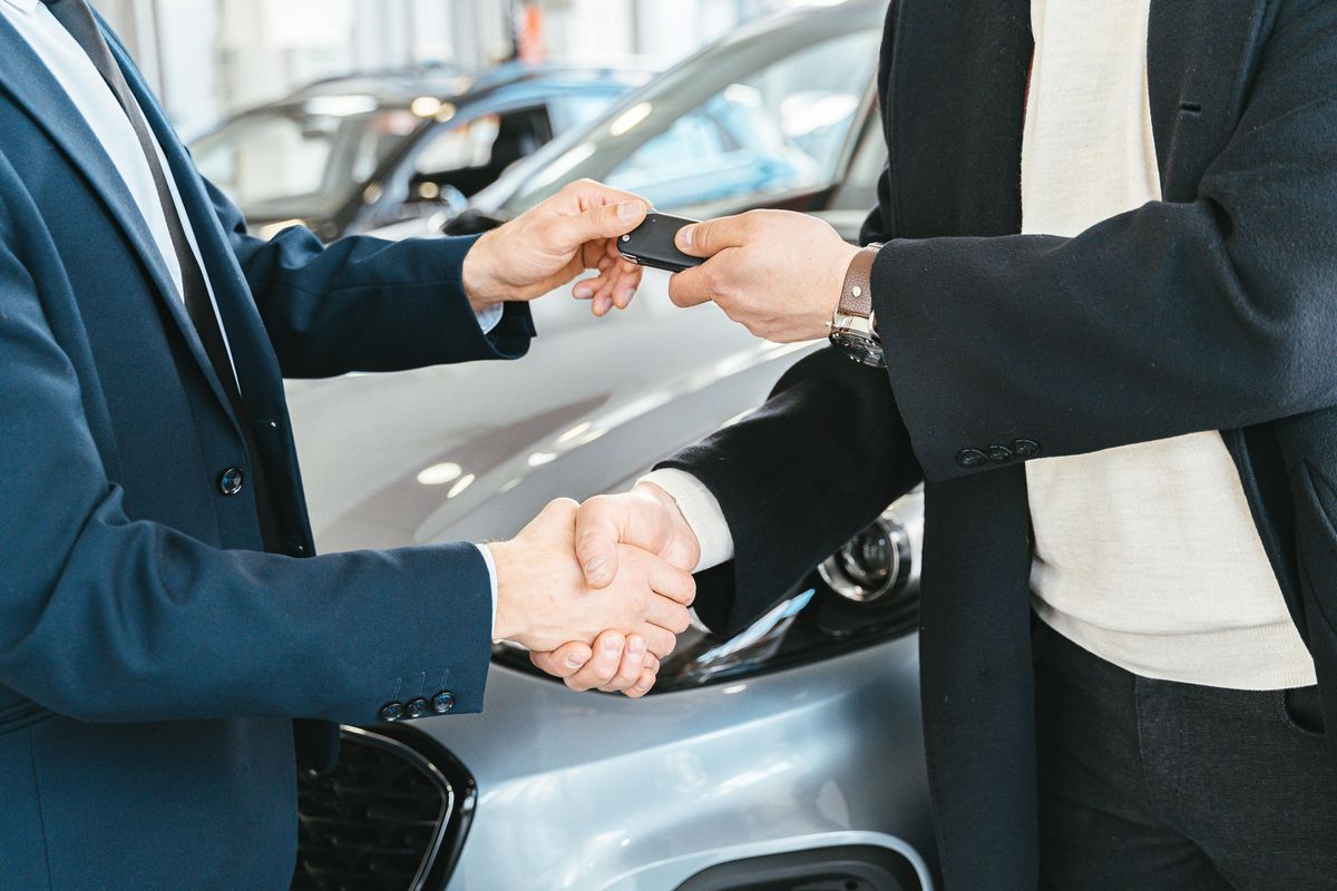 Leasing, LOA ou achat d'occasion : quelle est la meilleure option en 2026 ?