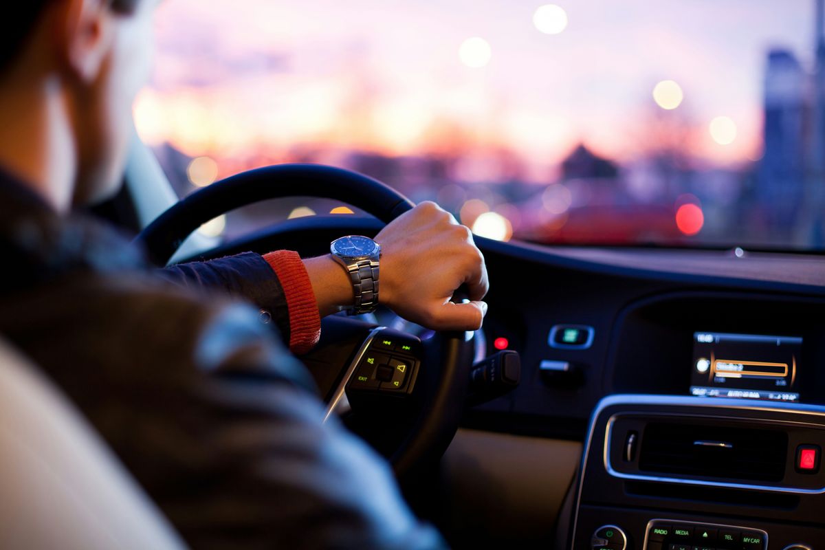 Les risques de l’achat ou de la vente d’une voiture en espèces