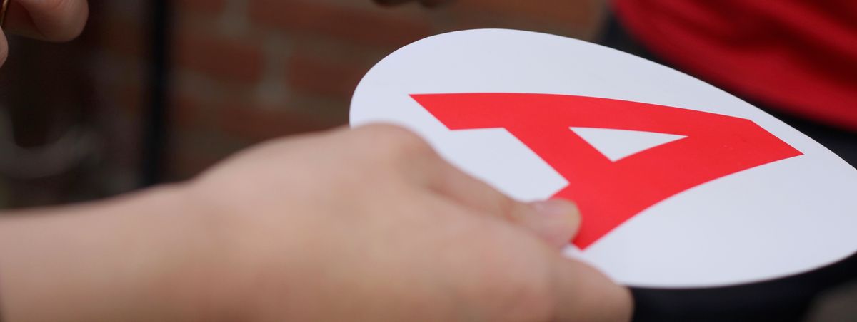 Que veut dire le « A » du jeune conducteur en voiture ?