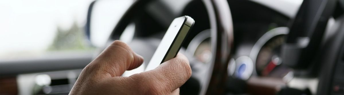 Téléphone au volant : les sanctions encourues