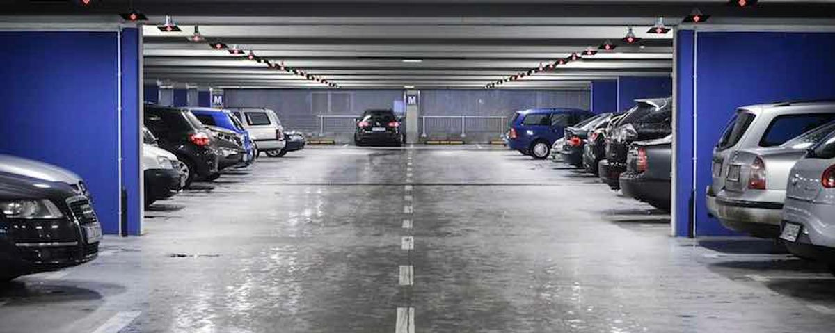 Trouver une place de parking facilement : le top 3 des applications mobiles