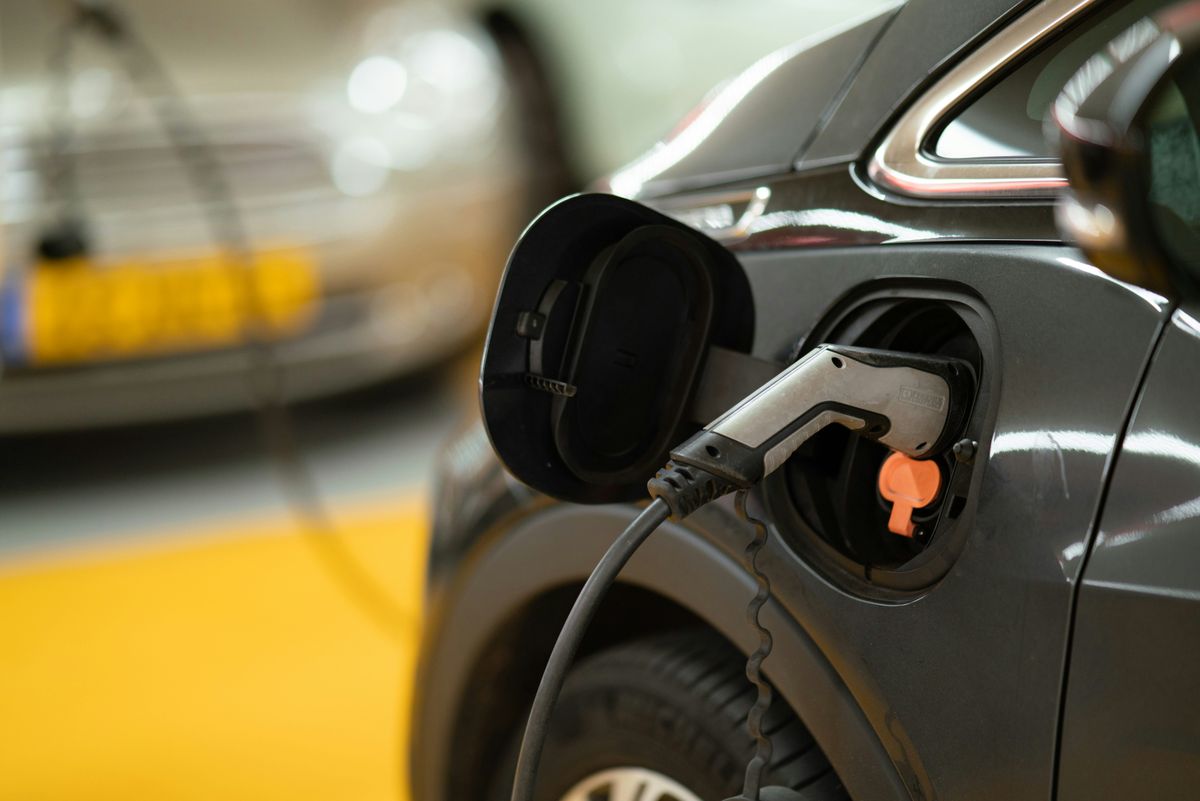 Voiture électrique d'occasion : les 7 vérifications avant d'acheter