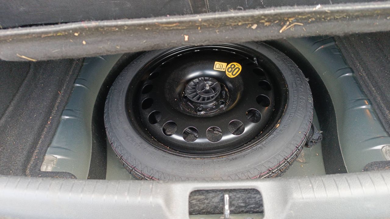 Photo de la roue de secours 1