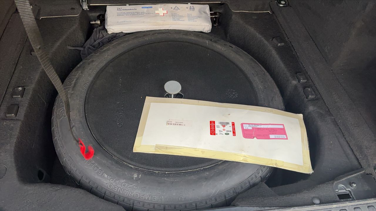 Photo de la roue de secours 1