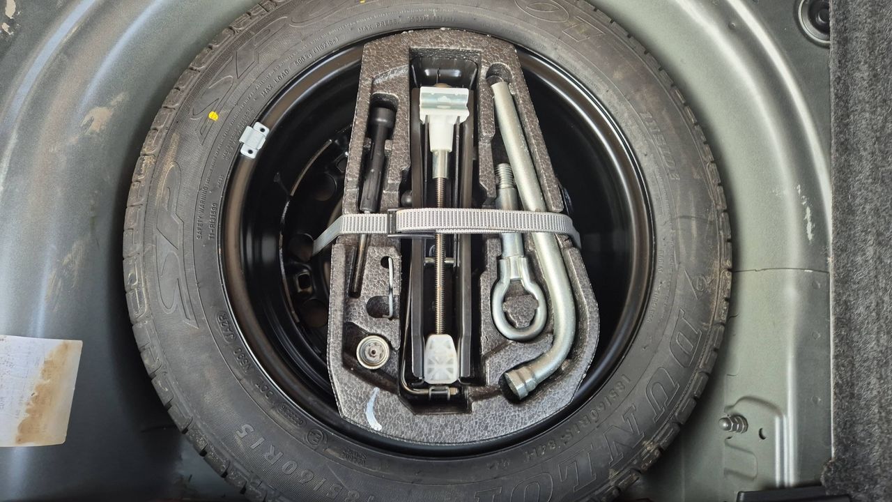 Photo de la roue de secours 1