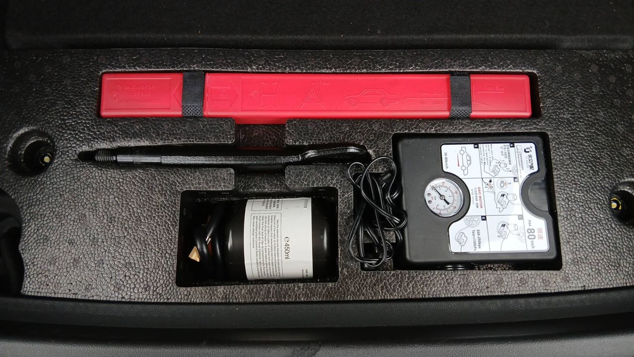 Photo de la roue de secours 1