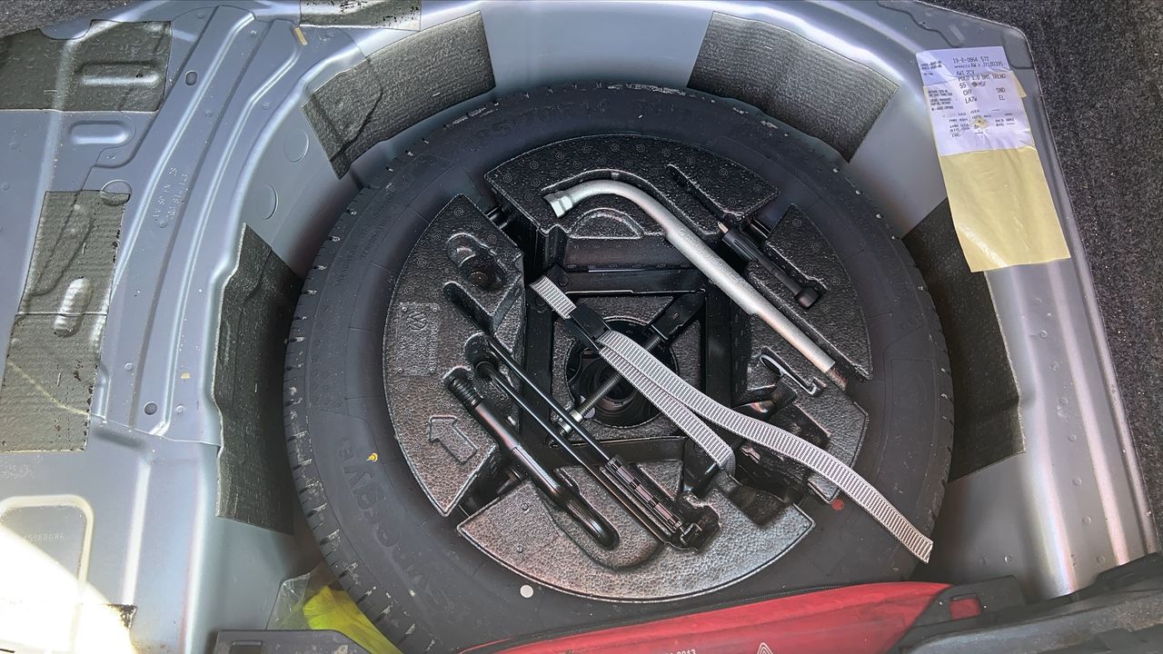 Photo de la roue de secours 1