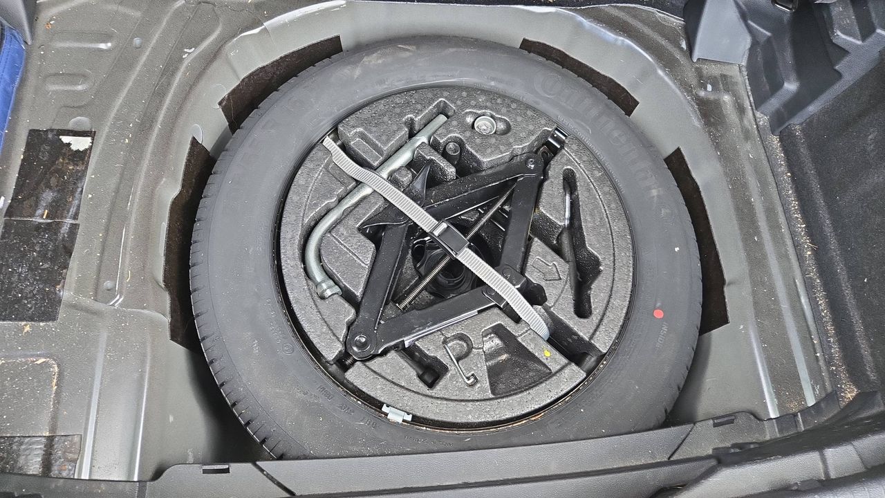 Photo de la roue de secours 1