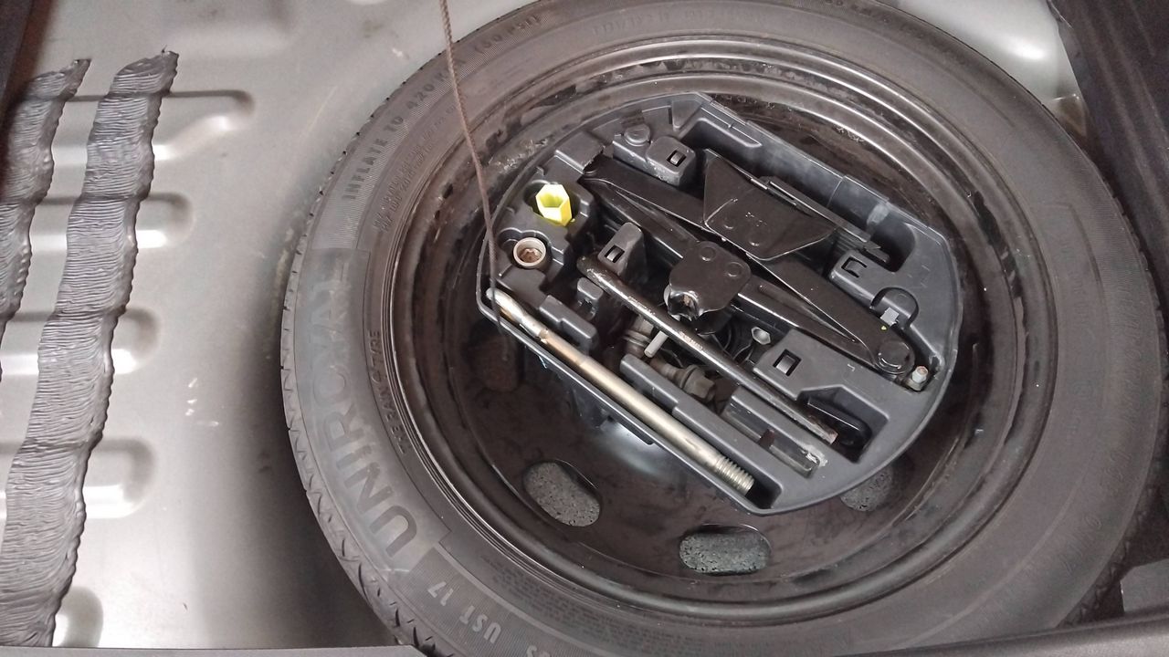Photo de la roue de secours 1