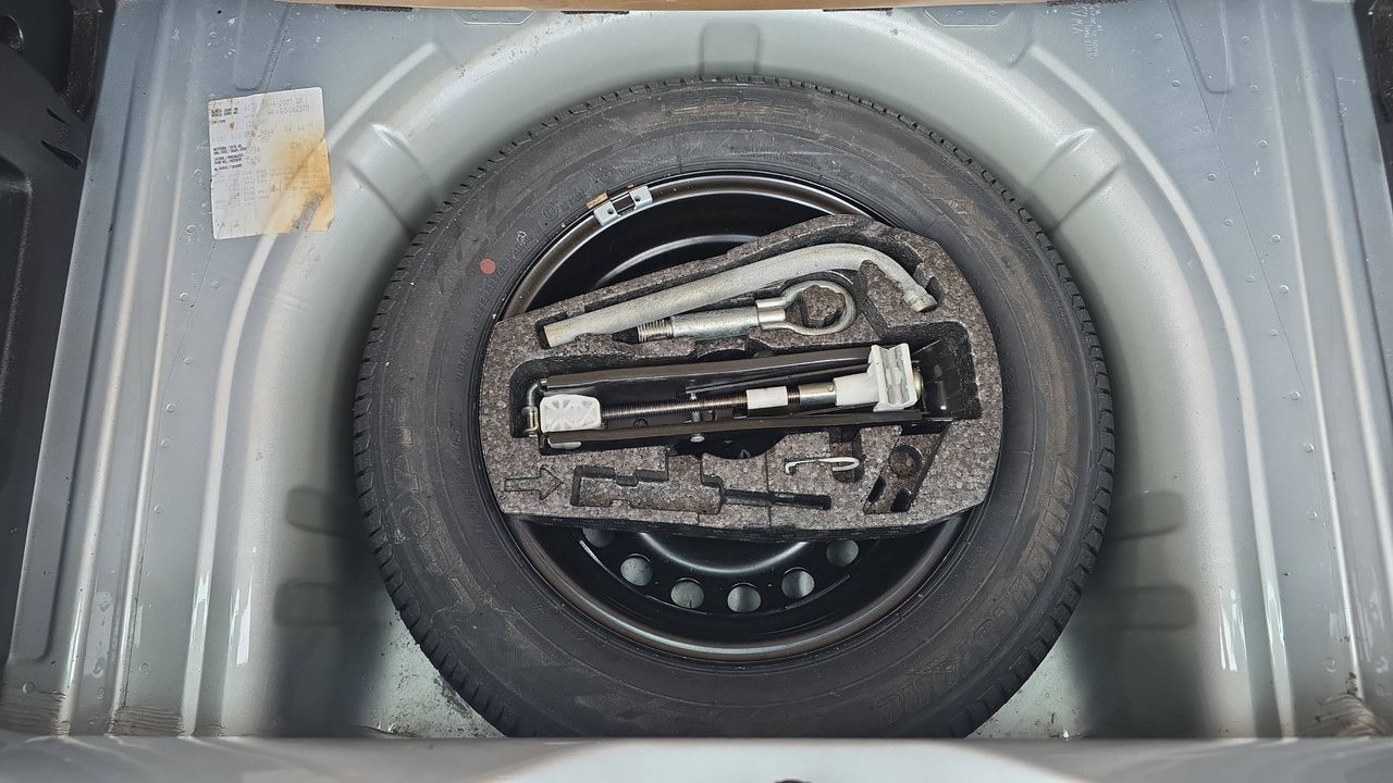 Photo de la roue de secours 1