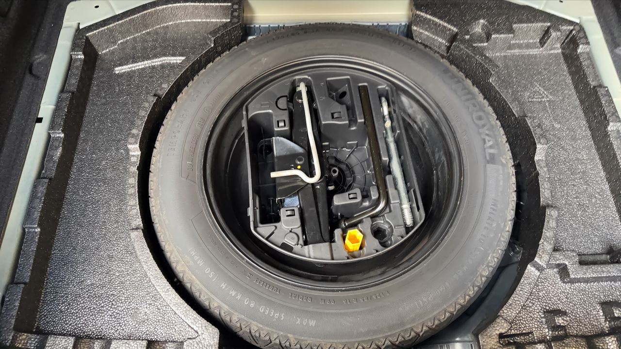 Photo de la roue de secours 1