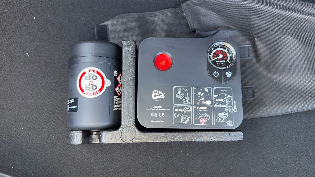 Photo de la roue de secours 1