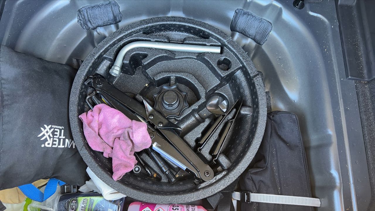 Photo de la roue de secours 1