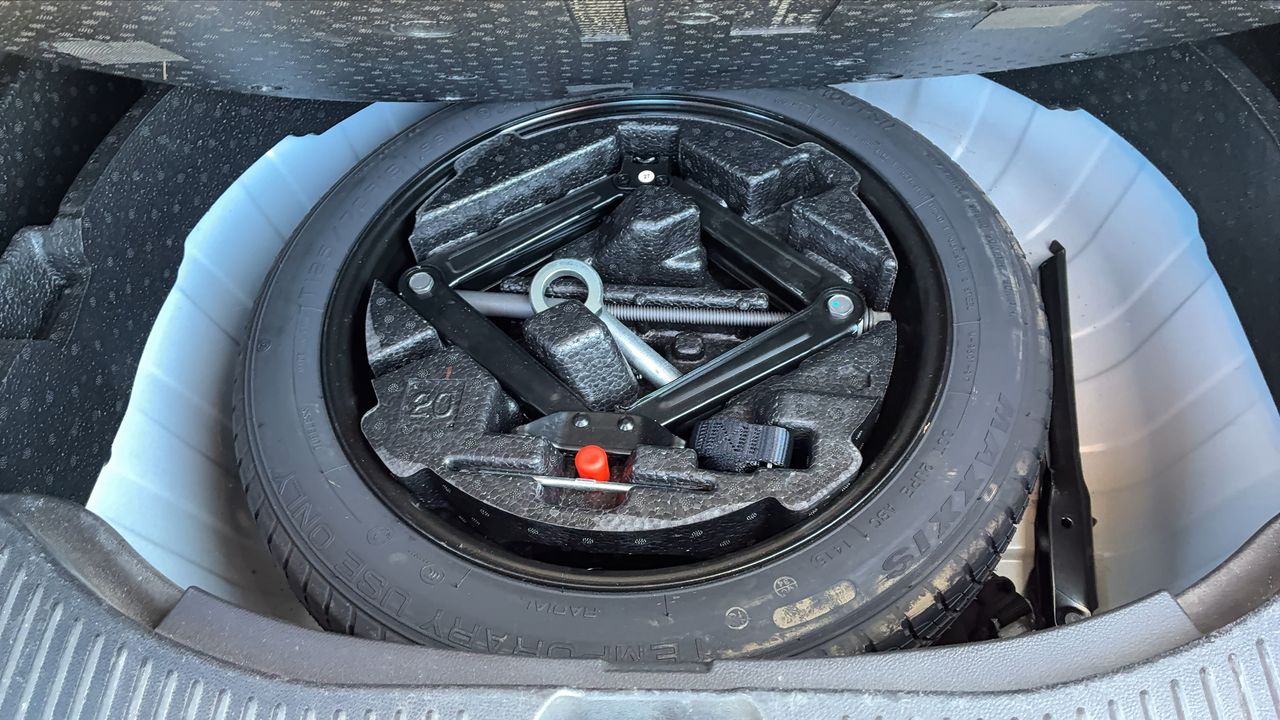 Photo de la roue de secours 1