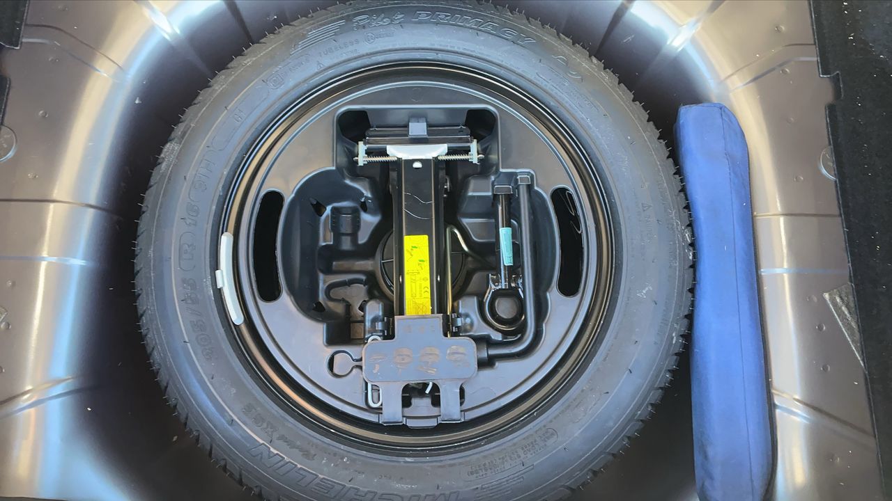 Photo de la roue de secours 1