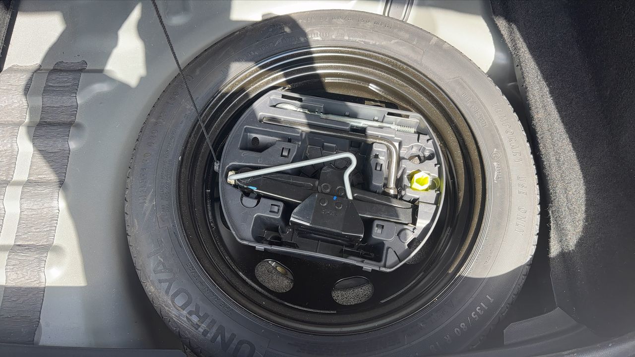 Photo de la roue de secours 1