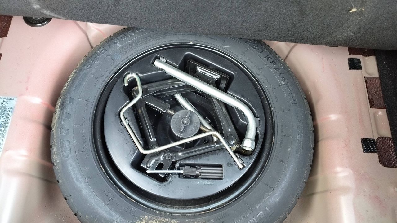 Photo de la roue de secours 1